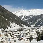 Daire Karlspitze -natur Pur Appartementhaus *