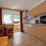 Karlspitze -natur Pur Appartementhaus Daire *