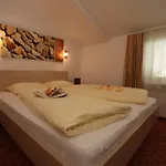 Daire Karlspitze -natur Pur Appartementhaus
