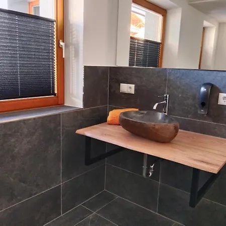 Daire Karlspitze -natur Pur Appartementhaus *