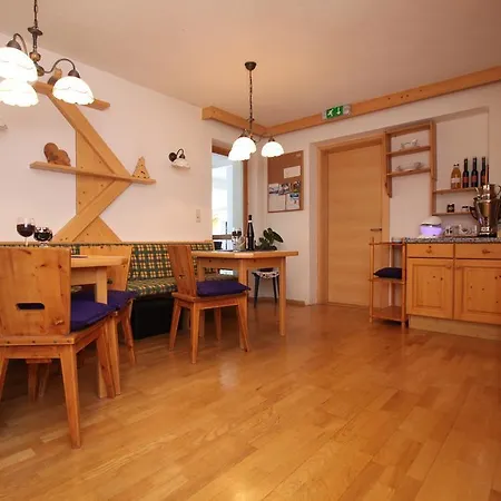 Daire Karlspitze -natur Pur Appartementhaus