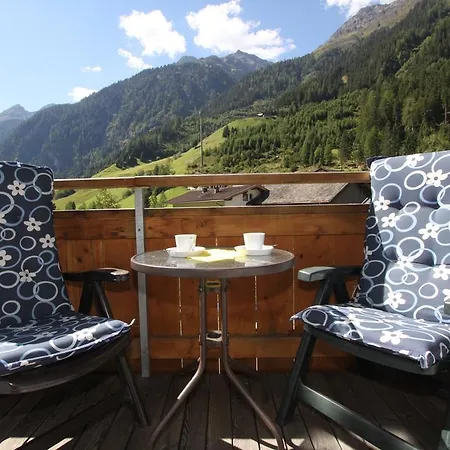 Haus Karlspitze Apartmán