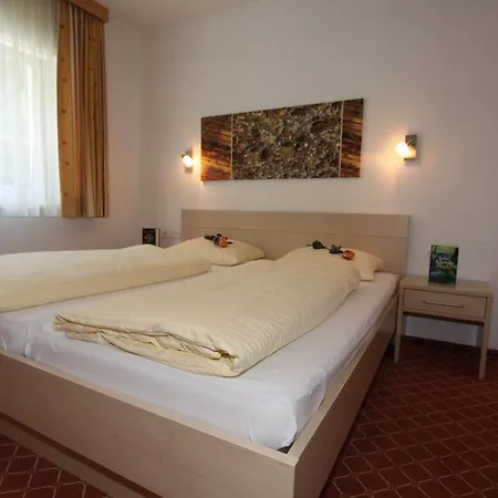 Karlspitze -natur Pur Appartementhaus *